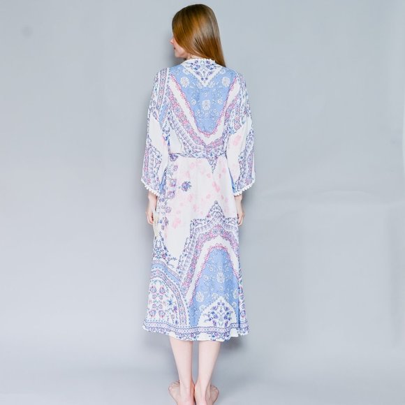 IN BLOOM By Jonquil Floral Print Midi Robe NWT - Picture 4 of 6
